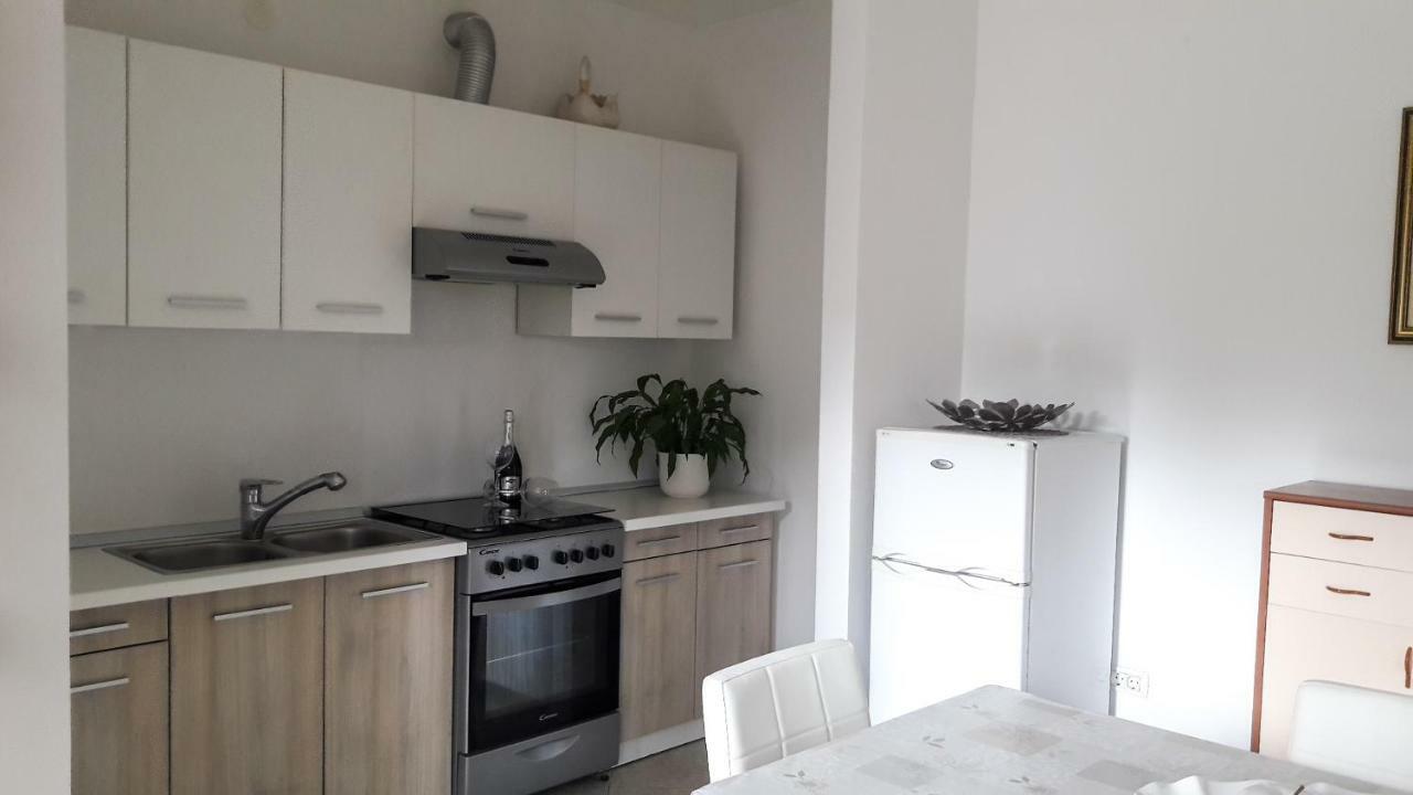 Alda Apartment Пула Екстериор снимка